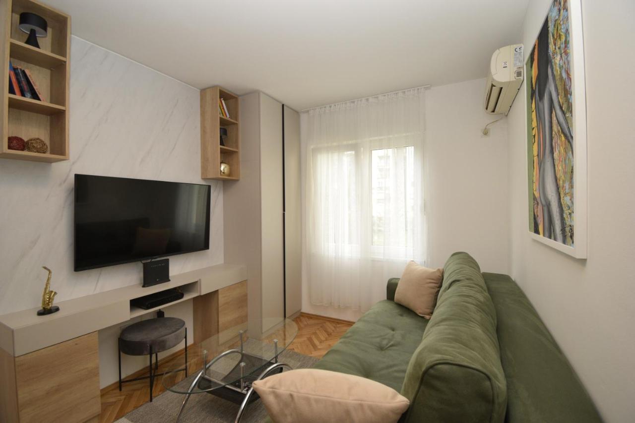 Studio Apartment Art Zone Podgorica Exterior foto
